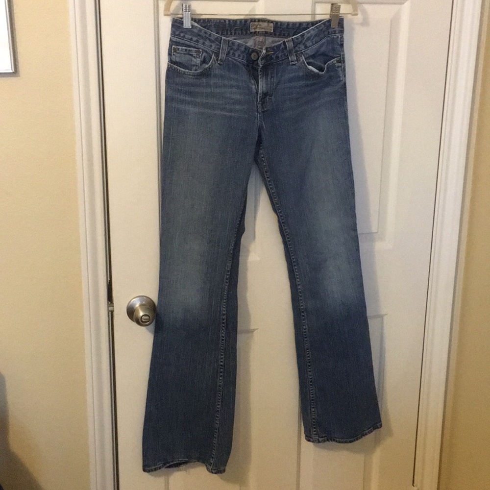 Women’s jeans